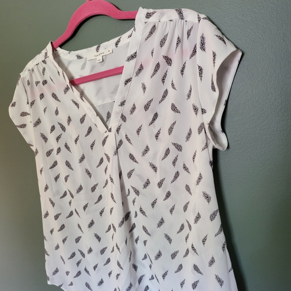 Fun2fun Cap Sleeve Sheer White Blouse, Size Medium